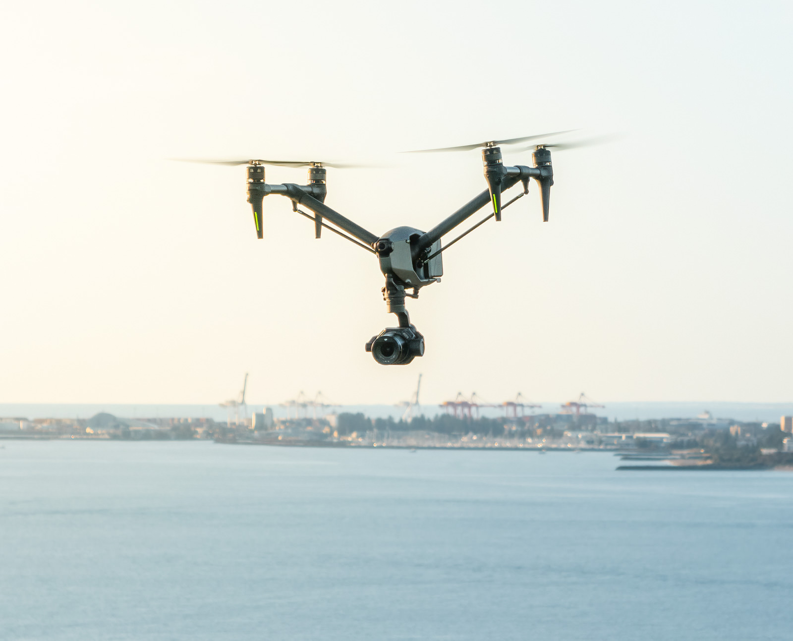 The DJI Inspire 3: The Ultimate Drone for Professional Photography and Videography.