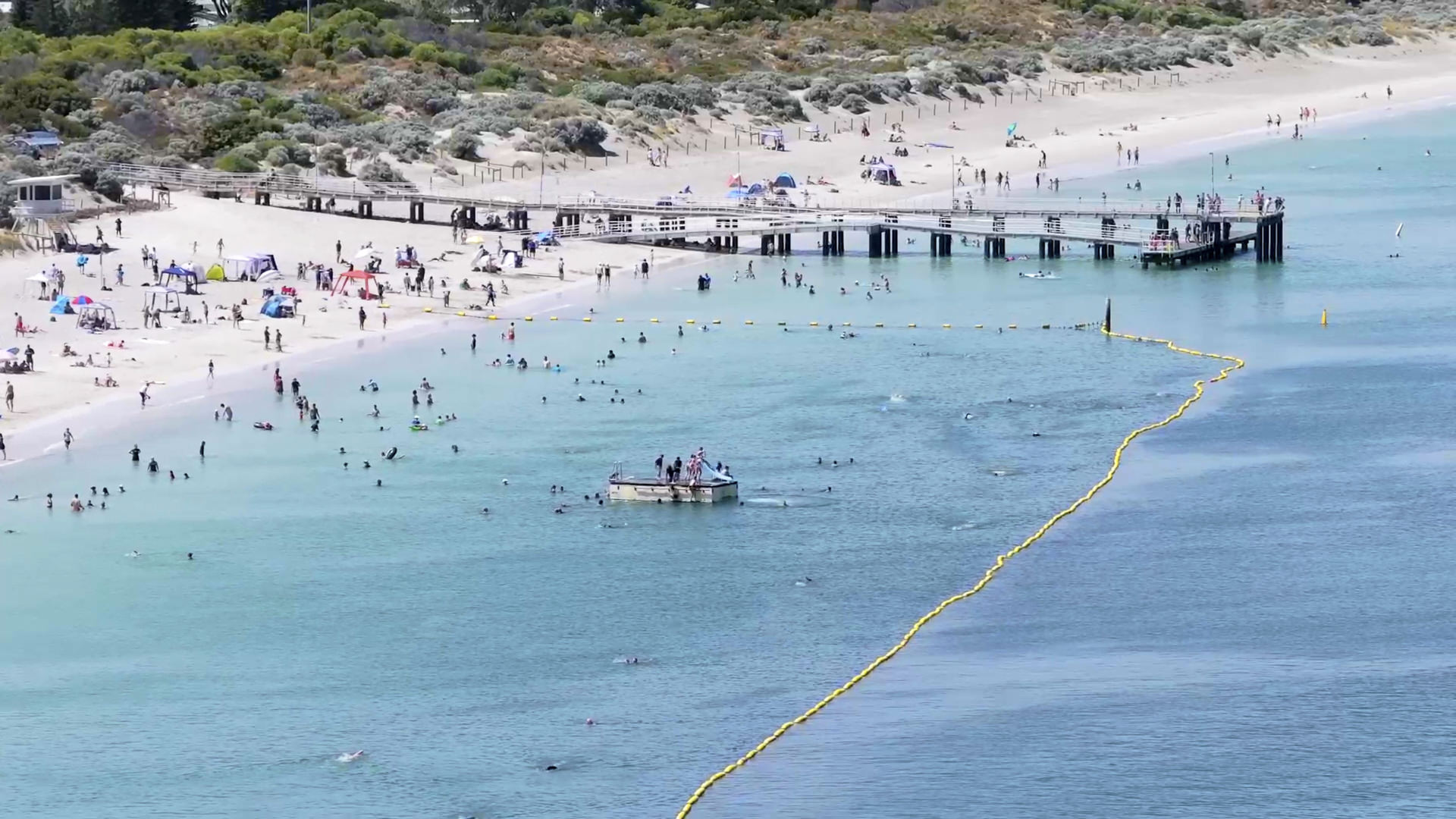 Relax at Coogee Beach in Stunning 4K and Full HD